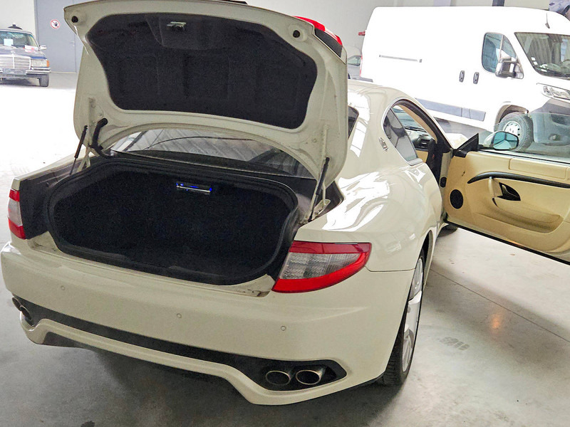 Limuzina Maserati GranTurismo (I): slika 19