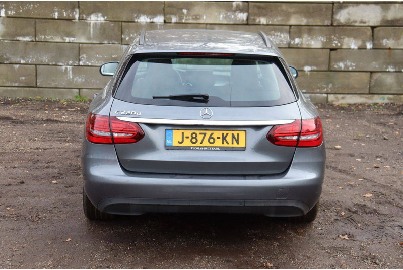 Mercedes-Benz C-Klasse C220d - Limuzina: slika 5 Mercedes-Benz C-Klasse C220d - Limuzina: slika 5