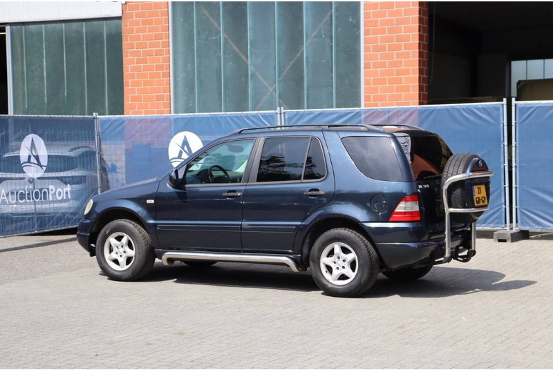 Mercedes-Benz M-Klasse ML 320 - SUV: slika 3 Mercedes-Benz M-Klasse ML 320 - SUV: slika 3