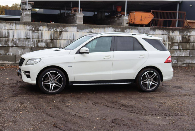 Mercedes-Benz ML350 - Limuzina: slika 1 Mercedes-Benz ML350 - Limuzina: slika 1