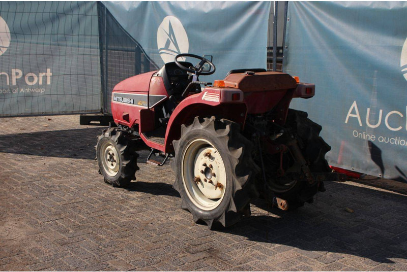 Mitsubishi MT165 - Traktor: slika 3 Mitsubishi MT165 - Traktor: slika 3