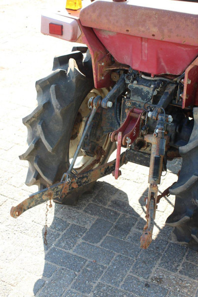 Traktor Mitsubishi MT165: slika 17