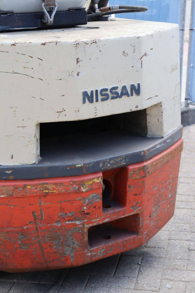 Gasni viljuškar Nissan KCUGH02F350: slika 19 Gasni viljuškar Nissan KCUGH02F350: slika 19