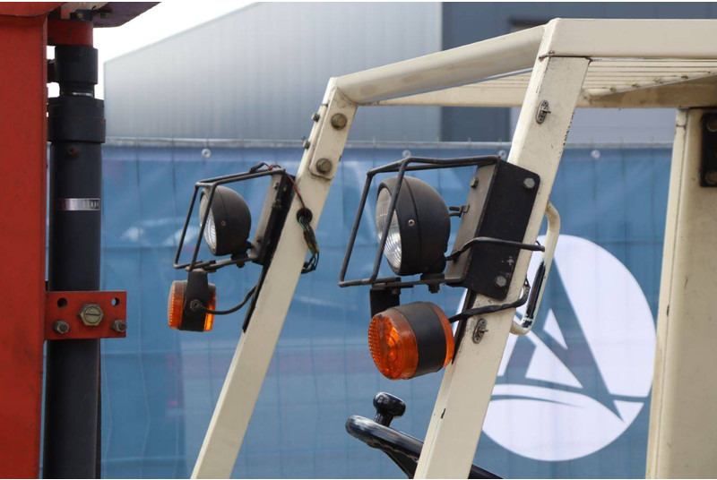 Gasni viljuškar Nissan KCUGH02F350: slika 14 Gasni viljuškar Nissan KCUGH02F350: slika 14