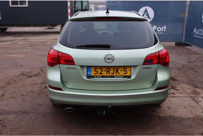Opel Astra Sports Tourer - Automobil: slika 5 Opel Astra Sports Tourer - Automobil: slika 5