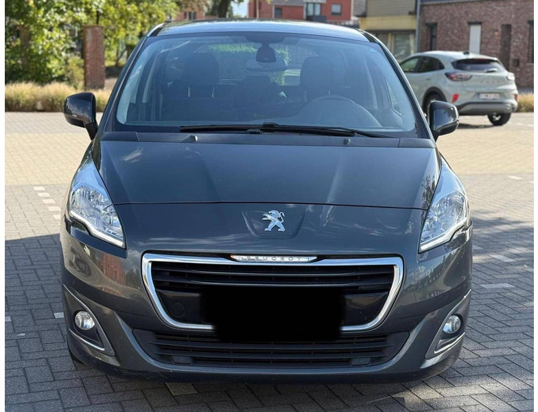 Peugeot 5008 (I - phase 2) 2.0 HDi - Limuzina: slika 5 Peugeot 5008 (I - phase 2) 2.0 HDi - Limuzina: slika 5