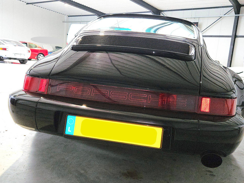 Porsche 911 (964) Coupé _ Carrera 4 (30 Jahre 911) - Limuzina: slika 3 Porsche 911 (964) Coupé _ Carrera 4 (30 Jahre 911) - Limuzina: slika 3