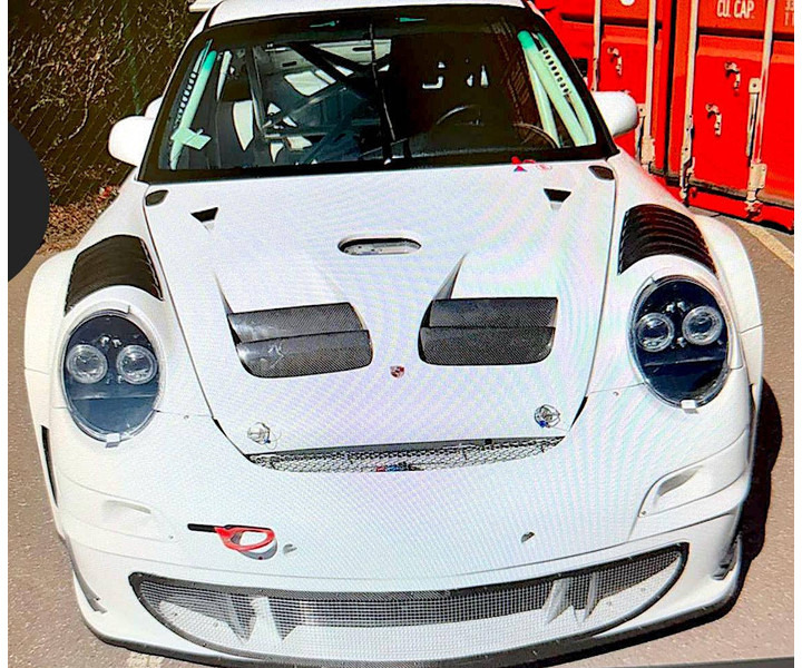 Porsche 911 997 GT2-racecar (24 hrs spec) - Limuzina: slika 4 Porsche 911 997 GT2-racecar (24 hrs spec) - Limuzina: slika 4