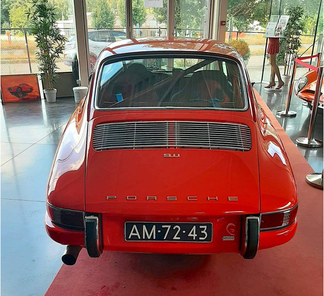 Limuzina Porsche 911 T: slika 6