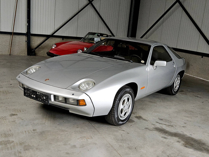 Porsche 928 Automatic - Limuzina: slika 1 Porsche 928 Automatic - Limuzina: slika 1