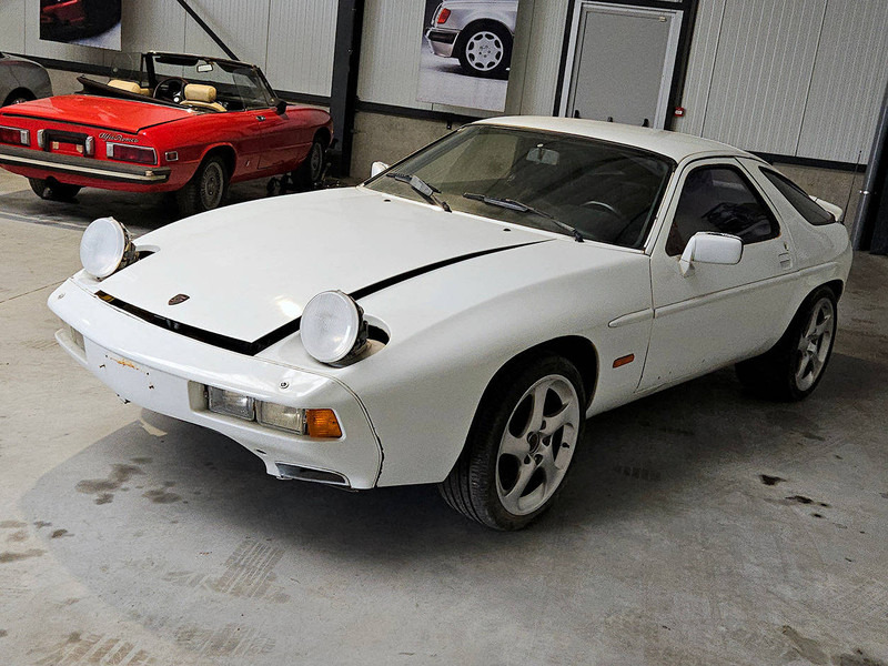Porsche 928 S Automatic - Limuzina: slika 1 Porsche 928 S Automatic - Limuzina: slika 1