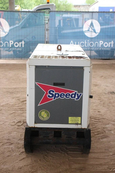 SDMO R22C3 - Set generatora: slika 4 SDMO R22C3 - Set generatora: slika 4