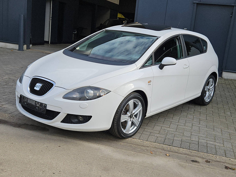 SEAT Leon 1.4 TSI - Limuzina: slika 1 SEAT Leon 1.4 TSI - Limuzina: slika 1