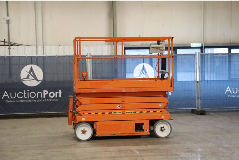 Skyjack SJ III-4626 - Lift u obliku makaza: slika 1 Skyjack SJ III-4626 - Lift u obliku makaza: slika 1