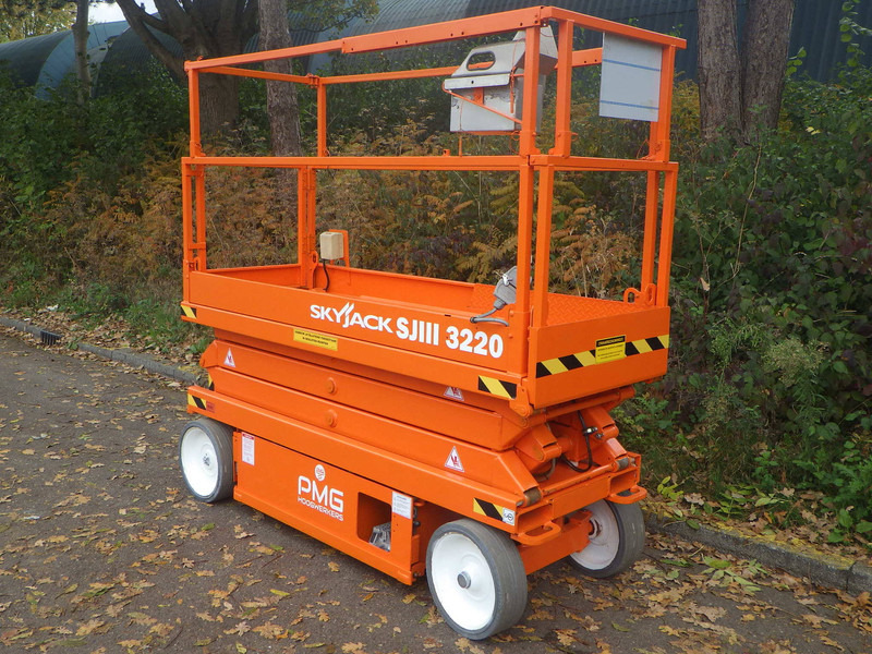 Skyjack SJ3220 - Lift u obliku makaza: slika 2 Skyjack SJ3220 - Lift u obliku makaza: slika 2