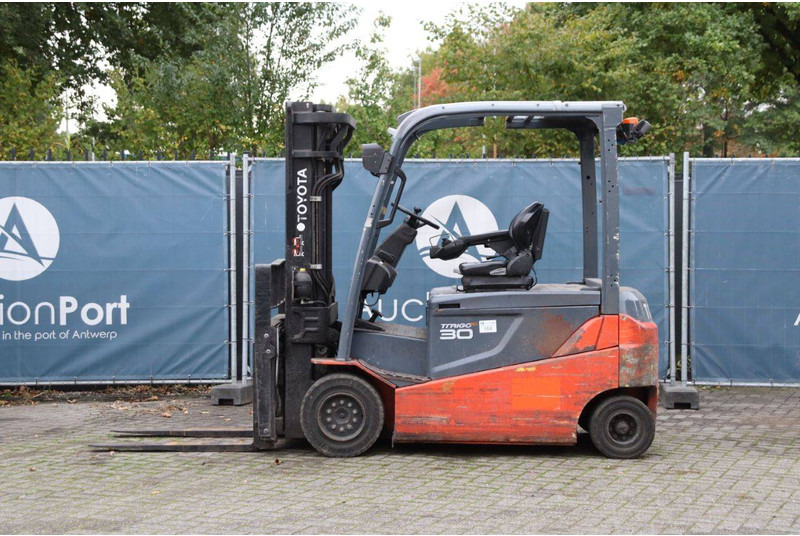 Toyota 8FBMT30 - Električni viljuškar: slika 2 Toyota 8FBMT30 - Električni viljuškar: slika 2