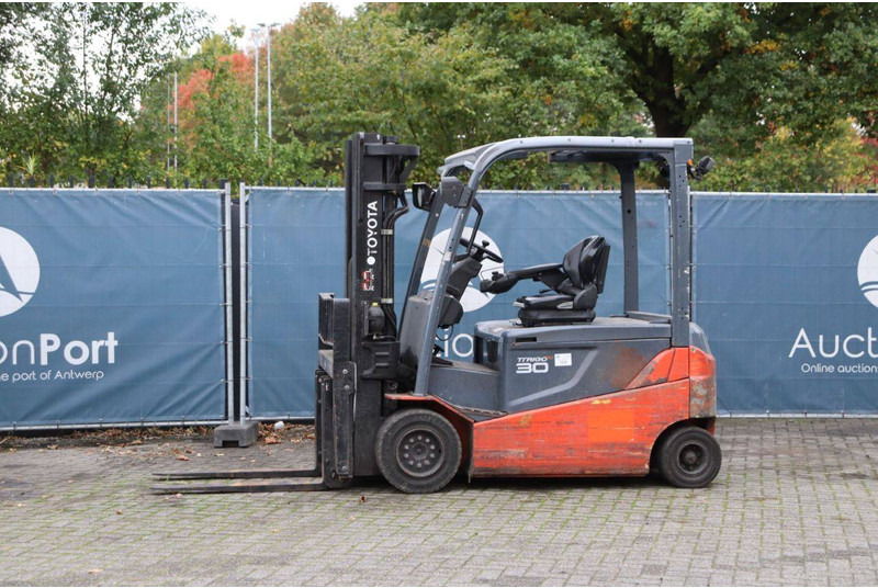 Toyota 8FBMT30 - Električni viljuškar: slika 1 Toyota 8FBMT30 - Električni viljuškar: slika 1