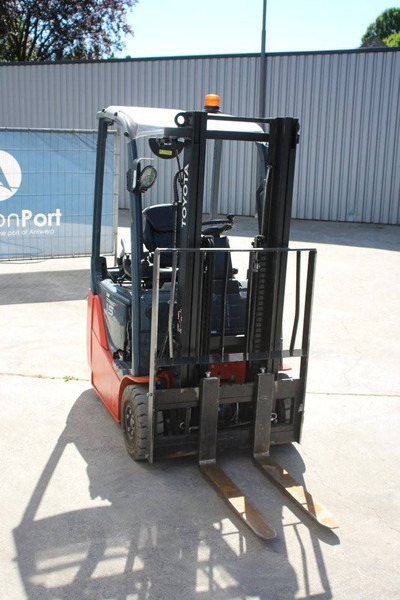 Električni viljuškar Toyota Traigo 15: slika 6