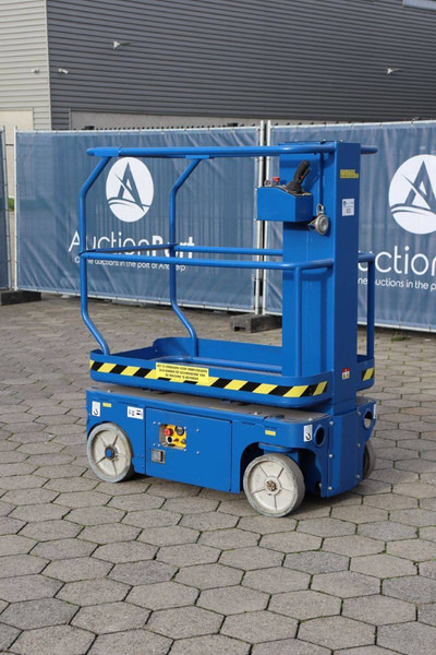 UpRight TM-12 - Vazdušna platforma: slika 4 UpRight TM-12 - Vazdušna platforma: slika 4