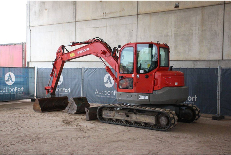 Volvo ECR88D - Bager guseničar: slika 3 Volvo ECR88D - Bager guseničar: slika 3