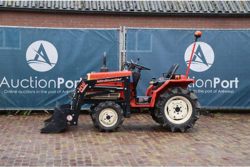 Yanmar F15D - Traktor: slika 1 Yanmar F15D - Traktor: slika 1
