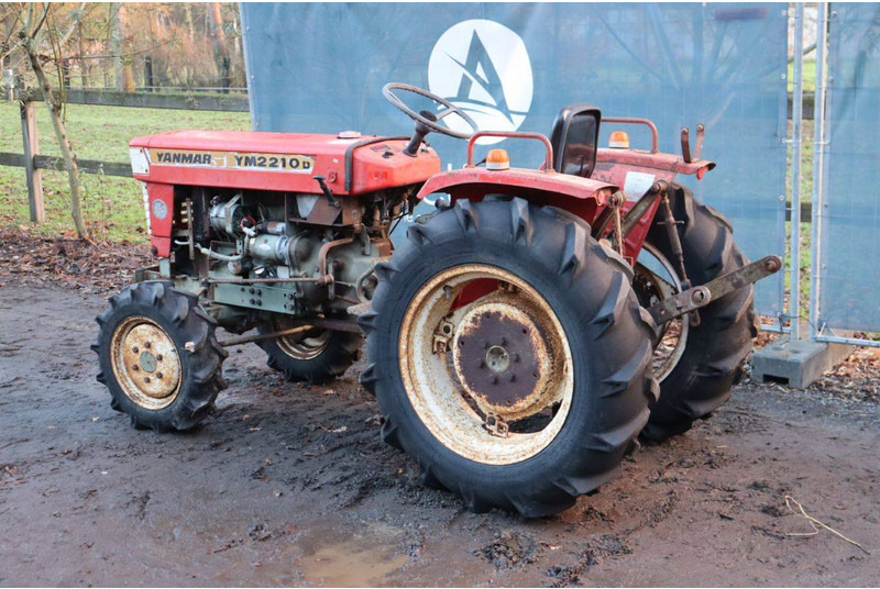 Yanmar YM2210d - Traktor: slika 3 Yanmar YM2210d - Traktor: slika 3