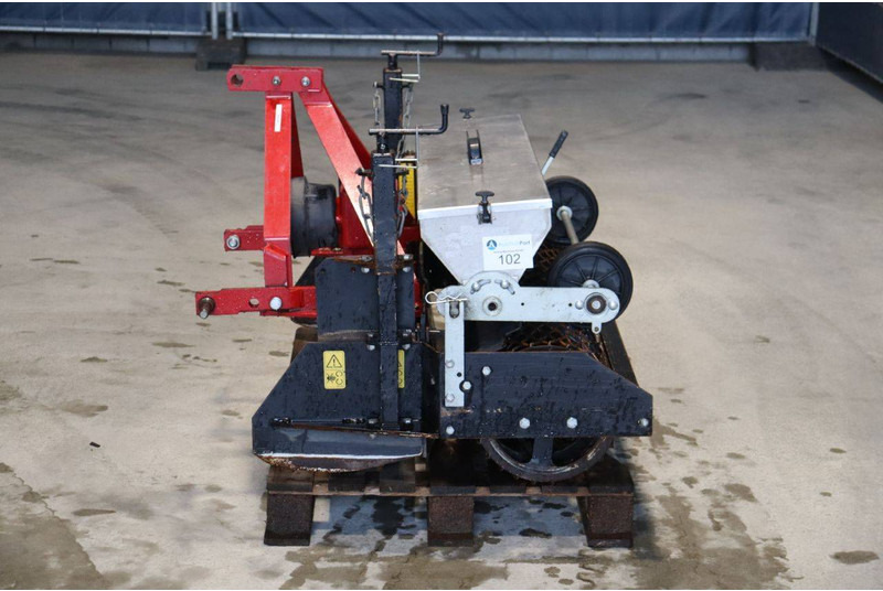 Tema MGT 1000 - Oprema za setvu: slika 4 Tema MGT 1000 - Oprema za setvu: slika 4