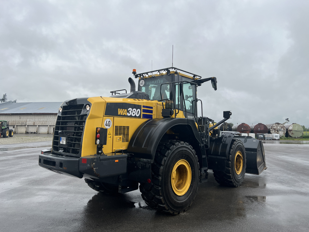 KOMATSU WA 380-8E0 - Utovarivač točkaš: slika 5 KOMATSU WA 380-8E0 - Utovarivač točkaš: slika 5