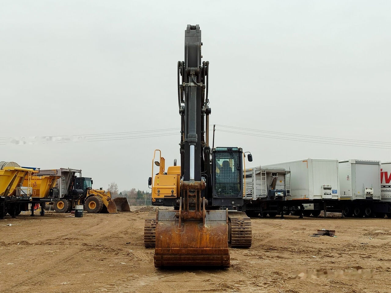 Volvo 2018 EC 350DL PALETTE EXCAVATOR - Bager guseničar: slika 2 Volvo 2018 EC 350DL PALETTE EXCAVATOR - Bager guseničar: slika 2