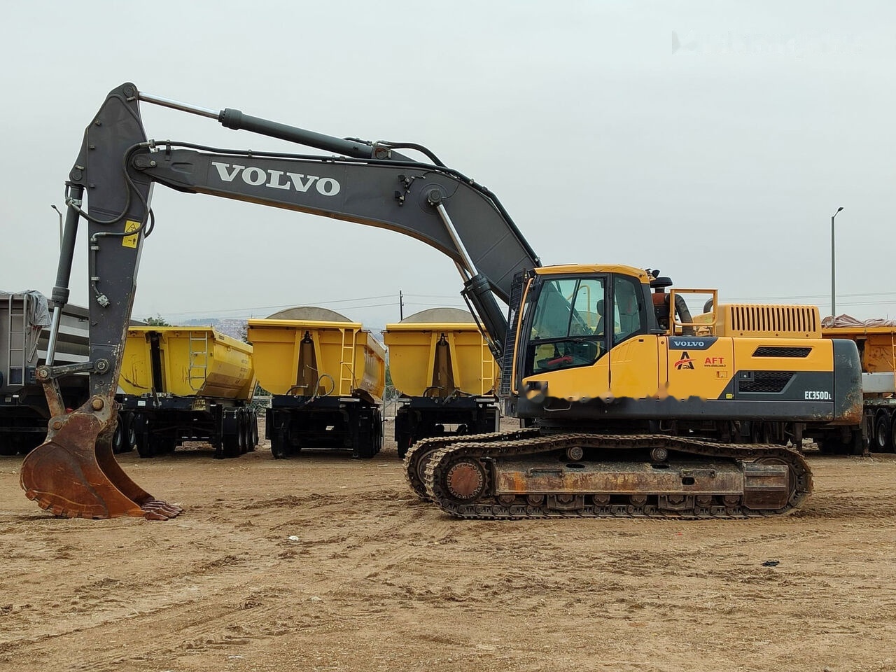 Volvo 2018 EC 350DL PALETTE EXCAVATOR - Bager guseničar: slika 5 Volvo 2018 EC 350DL PALETTE EXCAVATOR - Bager guseničar: slika 5