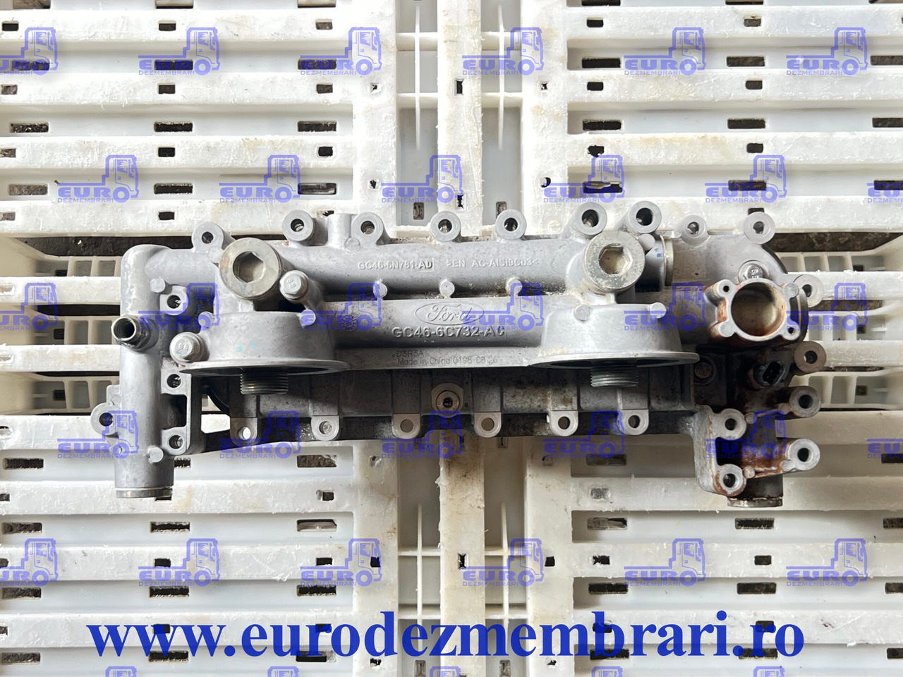 CARCASA FILTRE ULEI + TERMOFLOT FORD CARGO FHR6 GC466C732AC, GC466N781AD - Filter za ulje za Kamion: slika 1 CARCASA FILTRE ULEI + TERMOFLOT FORD CARGO FHR6 GC466C732AC, GC466N781AD - Filter za ulje za Kamion: slika 1