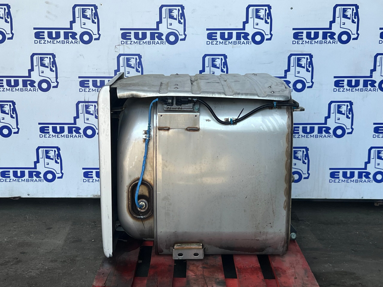 CATALIZATOR MAN TGX TG3 81.15103.6247 - Katalizator za Kamion: slika 2 CATALIZATOR MAN TGX TG3 81.15103.6247 - Katalizator za Kamion: slika 2
