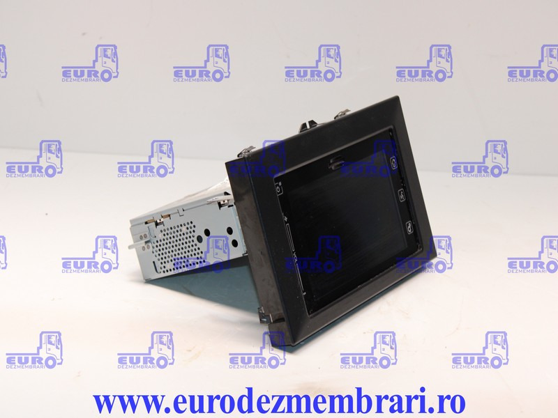 ELEMENT BORD UNITATE MULTIMEDIA MERCEDES ACTROS MP4 A0014461762 - Komandna tabla za Kamion: slika 2 ELEMENT BORD UNITATE MULTIMEDIA MERCEDES ACTROS MP4 A0014461762 - Komandna tabla za Kamion: slika 2