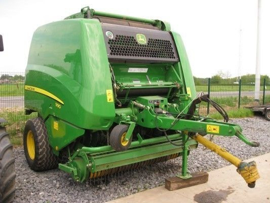 John Deere 990 - Balirka za okrugle bale: slika 1 John Deere 990 - Balirka za okrugle bale: slika 1