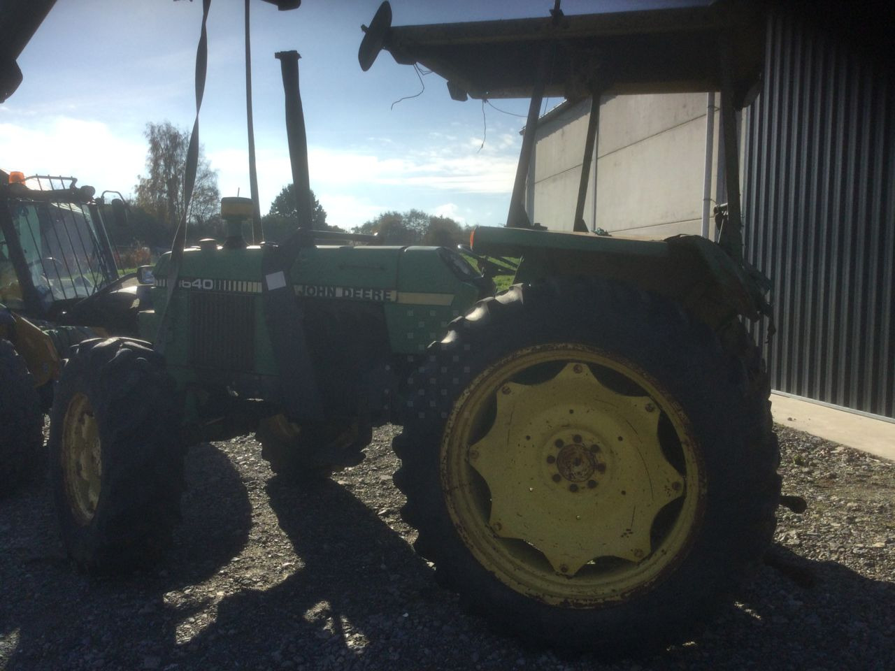 John Deere 1640 - Traktor: slika 5 John Deere 1640 - Traktor: slika 5
