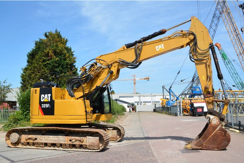 Cat 325 FL CR - Bager guseničar: slika 5 Cat 325 FL CR - Bager guseničar: slika 5