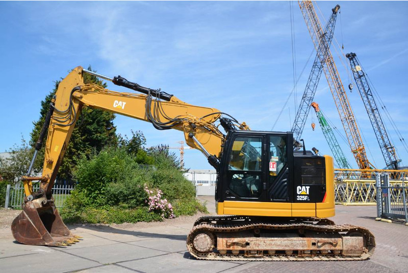 Cat 325 FL CR - Bager guseničar: slika 1 Cat 325 FL CR - Bager guseničar: slika 1