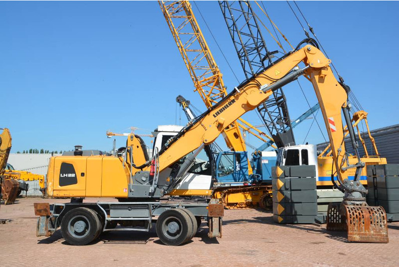 Liebherr LH 22 M - Bager za obradu otpada/ Industrije: slika 4 Liebherr LH 22 M - Bager za obradu otpada/ Industrije: slika 4