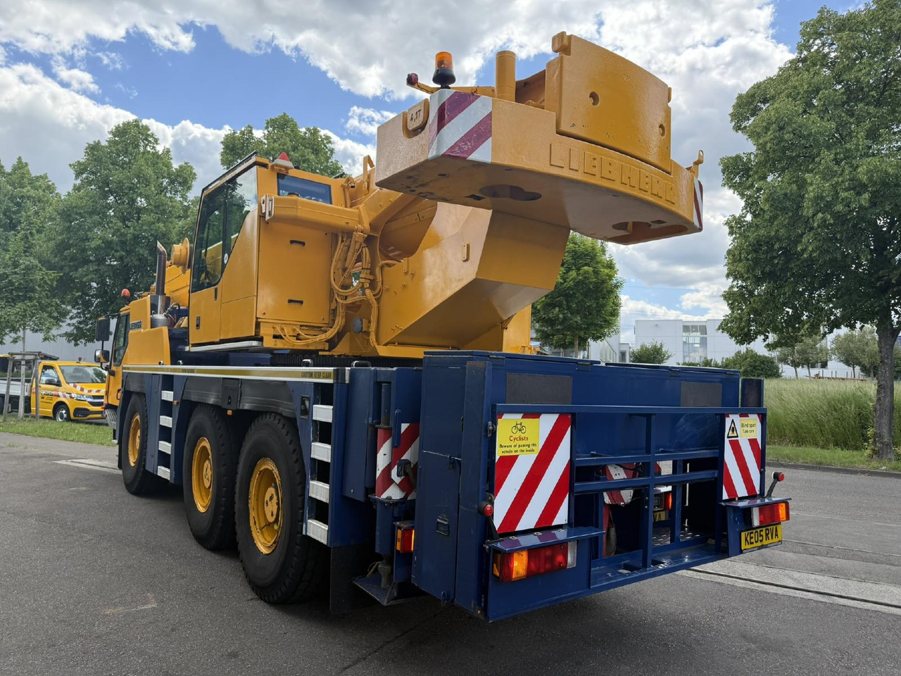 Liebherr LTM 1055-3.1 (05 - 055 855) | 6 x 6 - Autodizalica: slika 4 Liebherr LTM 1055-3.1 (05 - 055 855) | 6 x 6 - Autodizalica: slika 4
