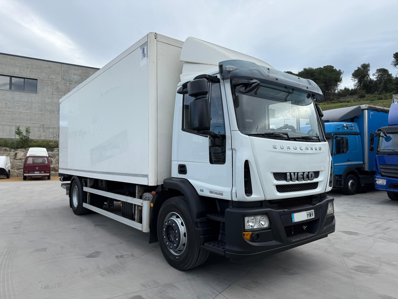IVECO ML180E28P Eurocargo E5 (Isothermal) - Izotermički kamion: slika 2 IVECO ML180E28P Eurocargo E5 (Isothermal) - Izotermički kamion: slika 2
