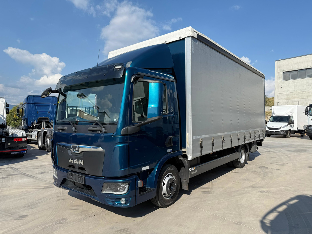 MAN 8.190 BL TGL E6 (Tauliner) - Kamion sa ceradom: slika 1 MAN 8.190 BL TGL E6 (Tauliner) - Kamion sa ceradom: slika 1