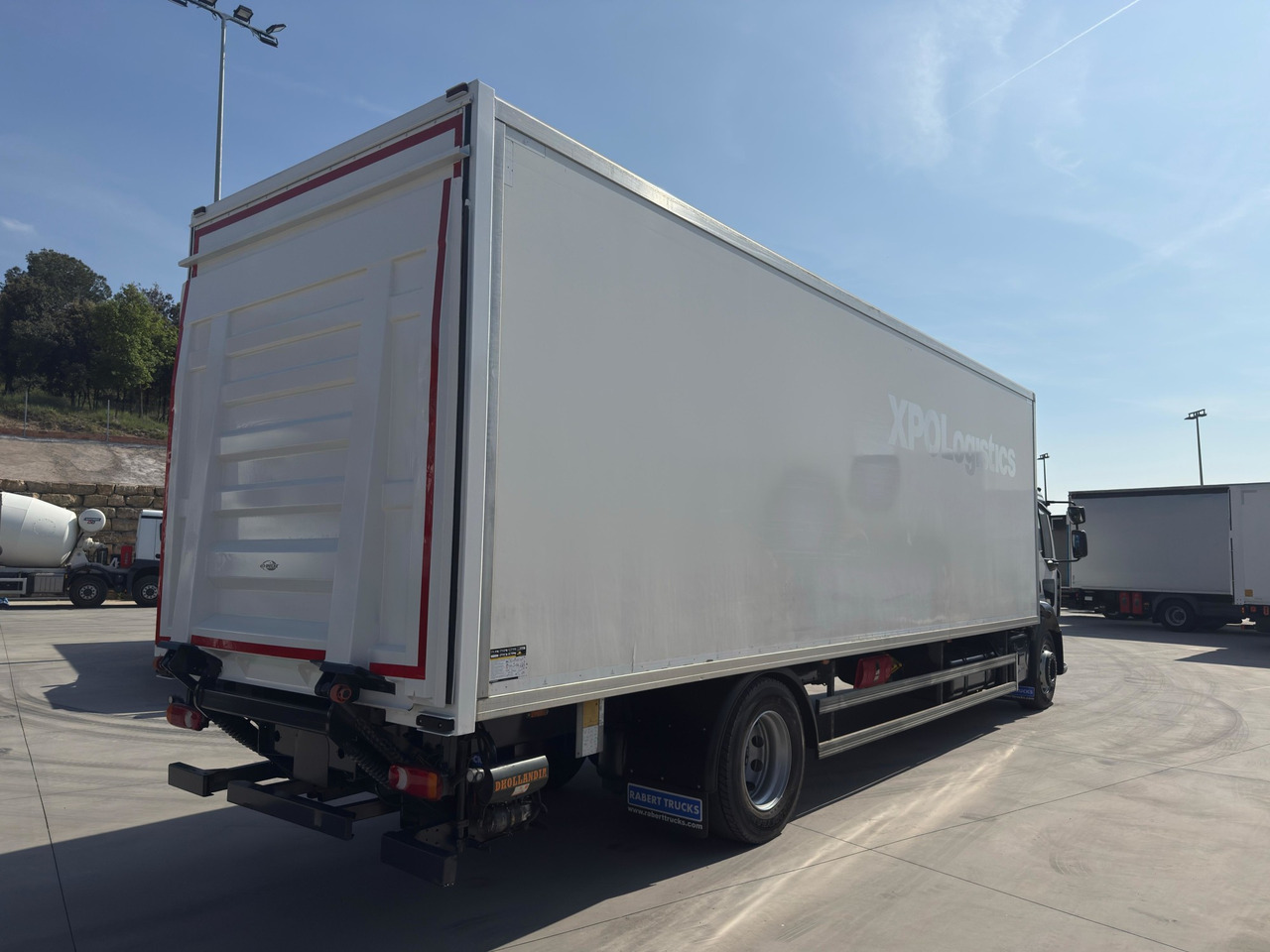 RENAULT D Wide 280 E6 (VAN) - Kamion sa zatvorenim sandukom: slika 3 RENAULT D Wide 280 E6 (VAN) - Kamion sa zatvorenim sandukom: slika 3