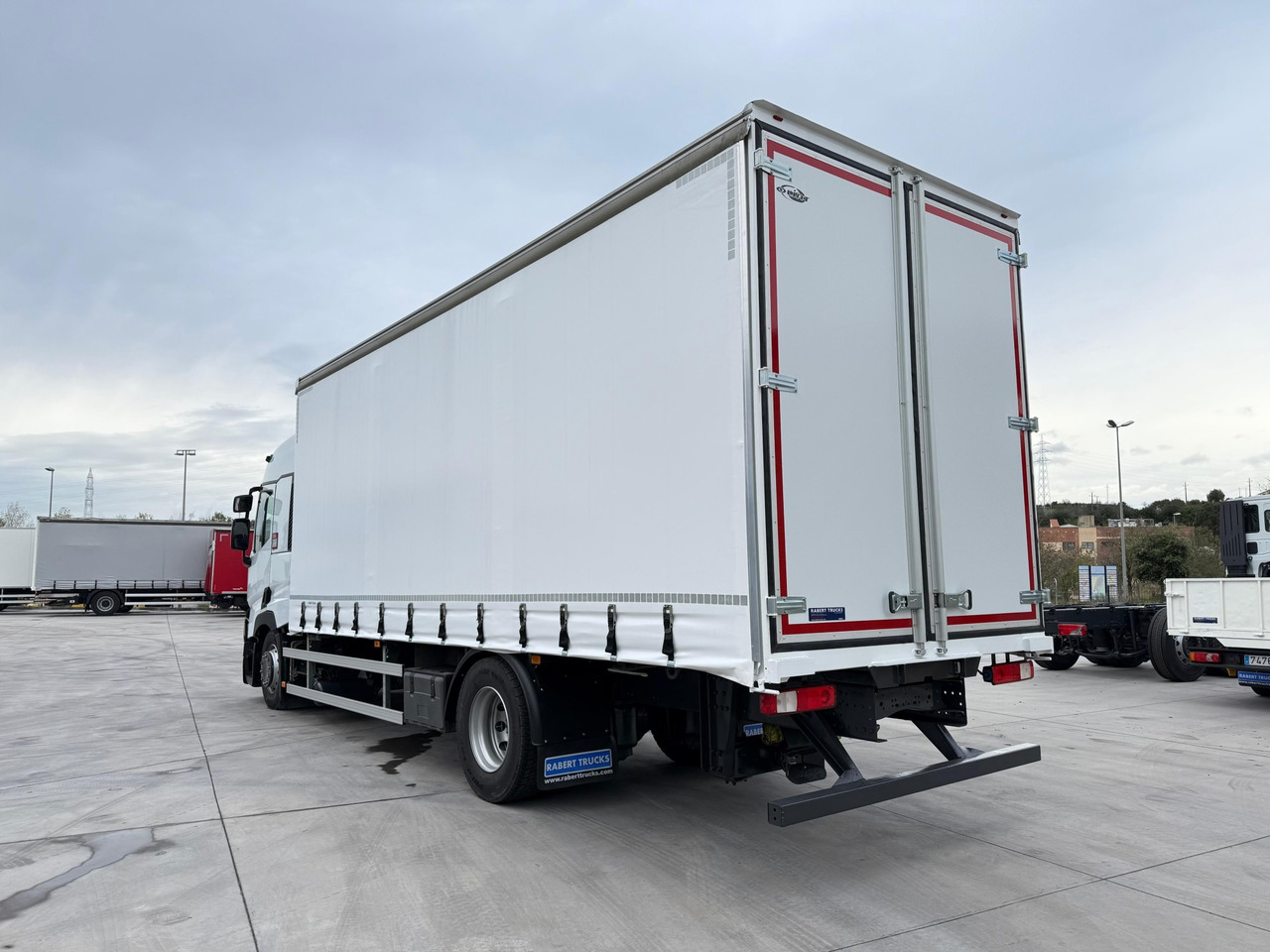RENAULT T430 E6 (Tauliner) - Kamion sa ceradom: slika 3 RENAULT T430 E6 (Tauliner) - Kamion sa ceradom: slika 3