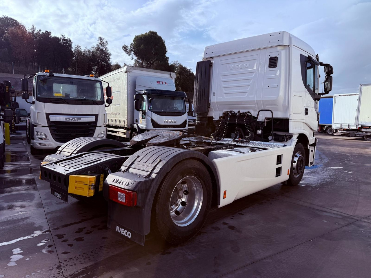 IVECO AS440 S TFP Stralis E6 (Tractor unit) - Tegljač: slika 3 IVECO AS440 S TFP Stralis E6 (Tractor unit) - Tegljač: slika 3