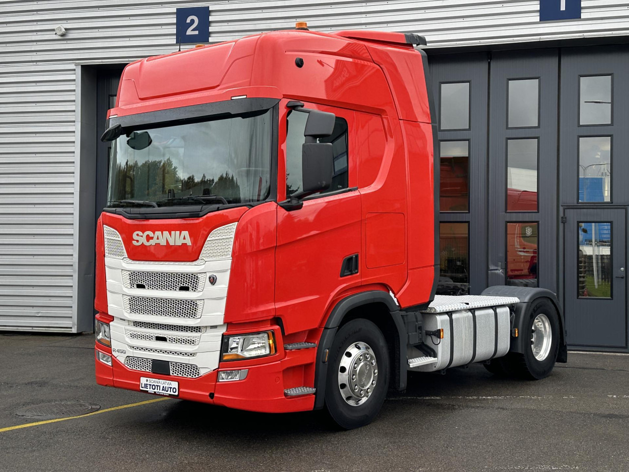 SCANIA R 450 A4x2NA - Tegljač: slika 4 SCANIA R 450 A4x2NA - Tegljač: slika 4