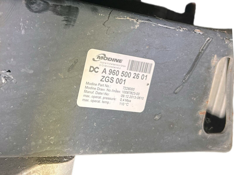 Mercedes-Benz - Radijator: slika 2 Mercedes-Benz - Radijator: slika 2