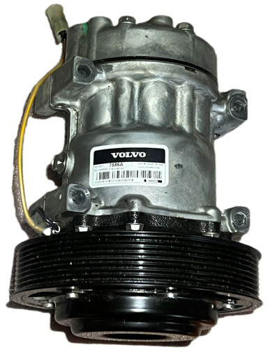 Volvo FH5/Aero - Kompresor klima uređaja: slika 2 Volvo FH5/Aero - Kompresor klima uređaja: slika 2