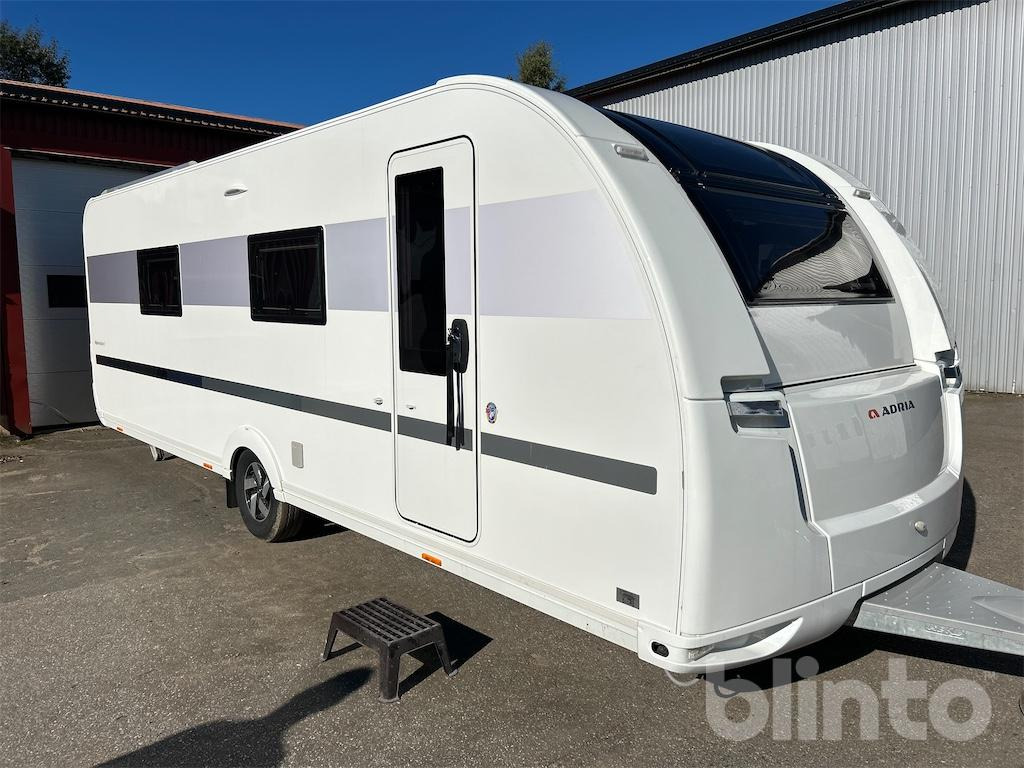 ADRIA Alpina 663HT - Kamp prikolica: slika 3 ADRIA Alpina 663HT - Kamp prikolica: slika 3