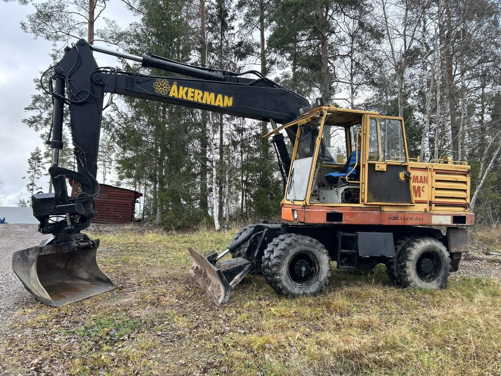 Åkerman H7 Mc - Bager točkaš: slika 1 Åkerman H7 Mc - Bager točkaš: slika 1