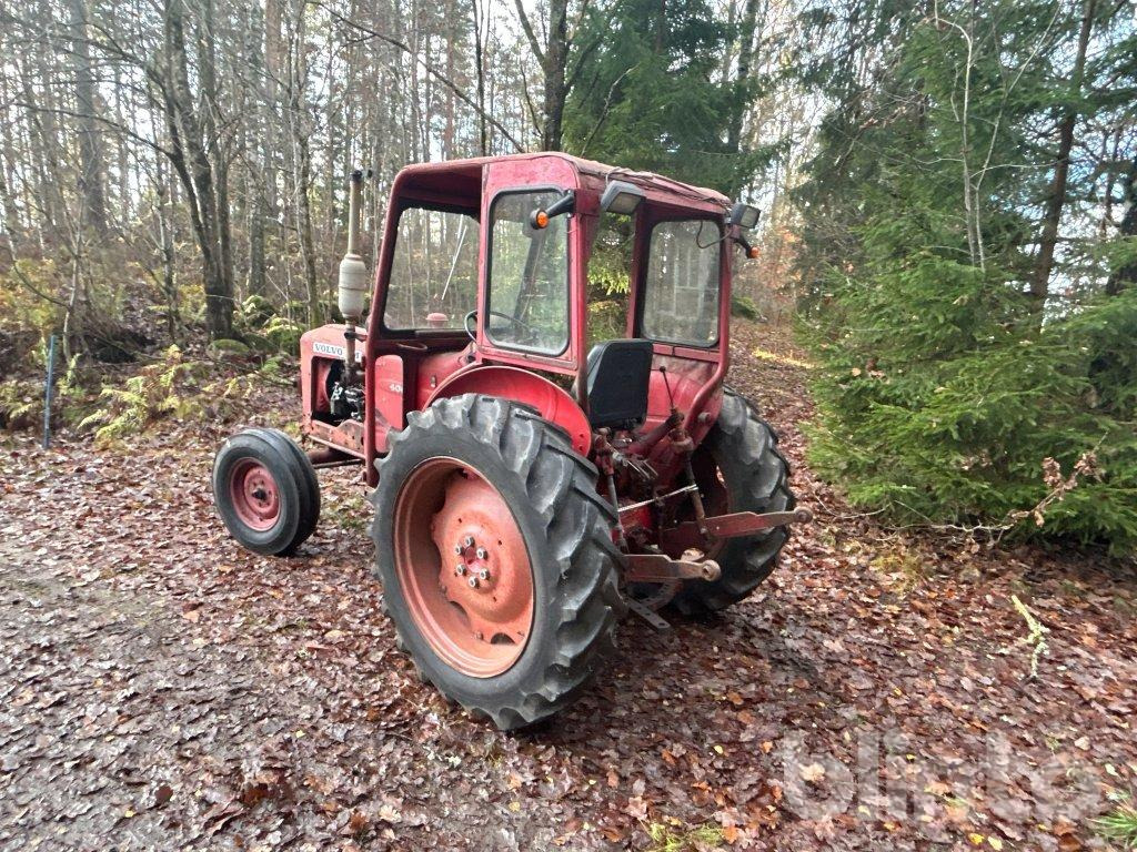 BOLINDER MUNKTELL VOLVO 400 - Traktor: slika 4 BOLINDER MUNKTELL VOLVO 400 - Traktor: slika 4